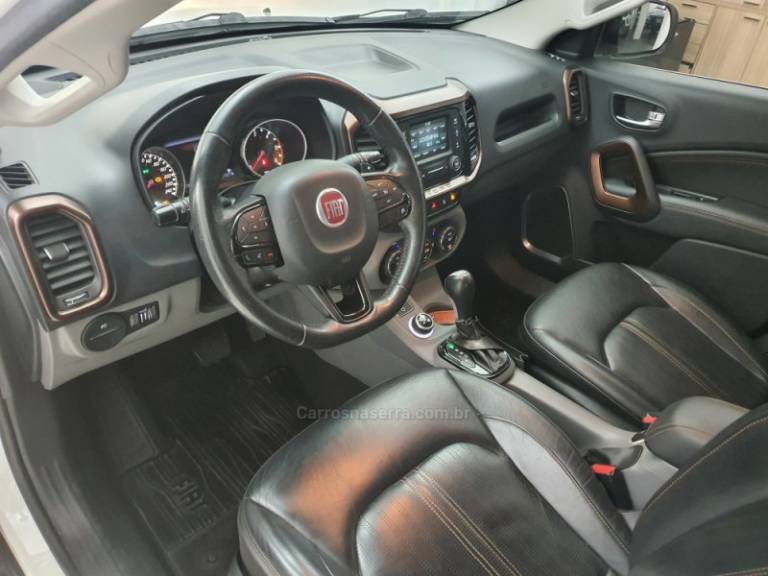 FIAT - TORO - 2018/2019 - Branca - Sob Consulta