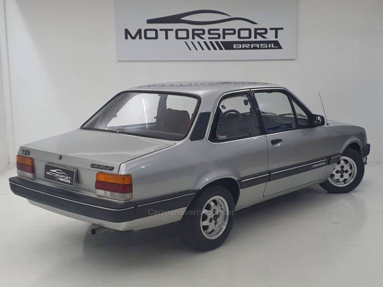 CHEVROLET - CHEVETTE - 1990/1991 - Prata - Sob Consulta