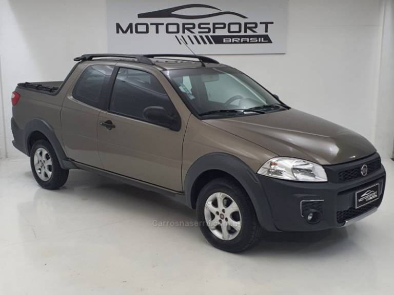 FIAT - STRADA - 2015/2016 - Cinza - R$ 72.900,00