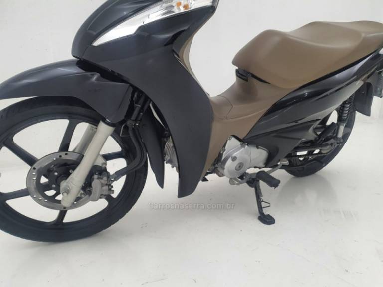 HONDA - BIZ 125 - 2018/2018 - Preta - Sob Consulta