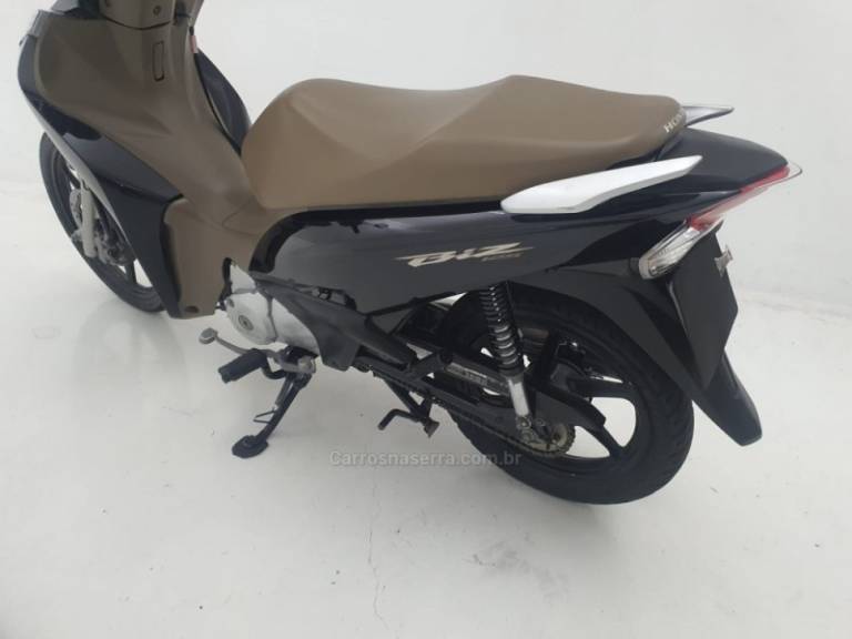 HONDA - BIZ 125 - 2018/2018 - Preta - Sob Consulta