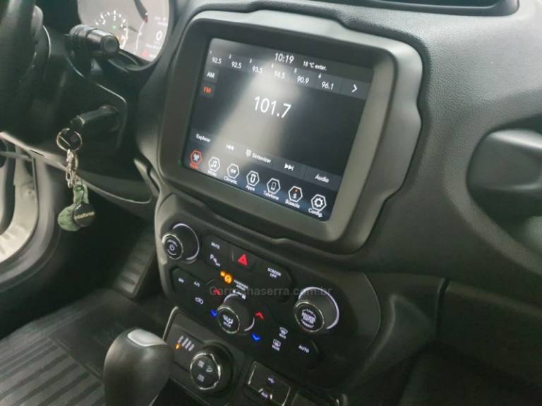 JEEP - RENEGADE - 2020/2021 - Branca - R$ 108.900,00