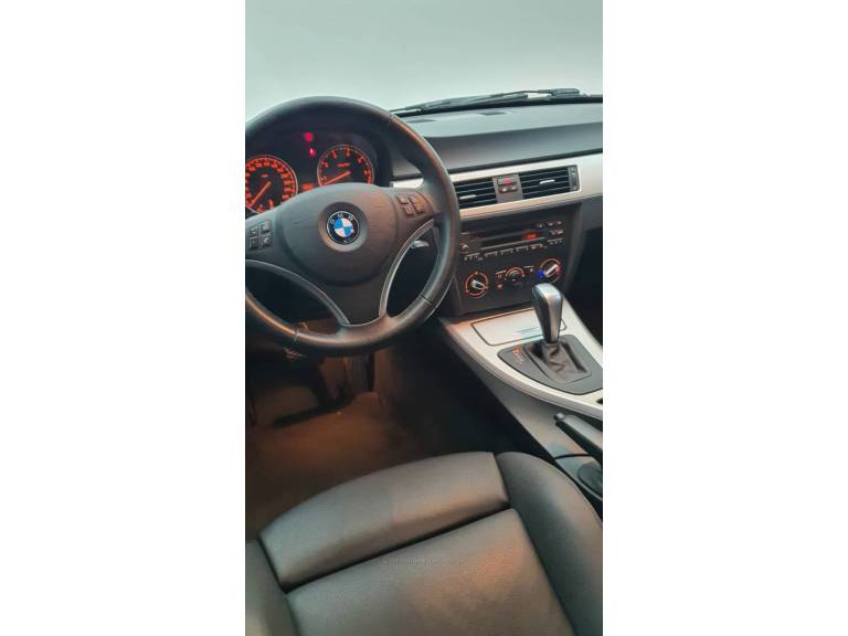 BMW - 320I - 2010/2011 - Prata - R$ 74.900,00