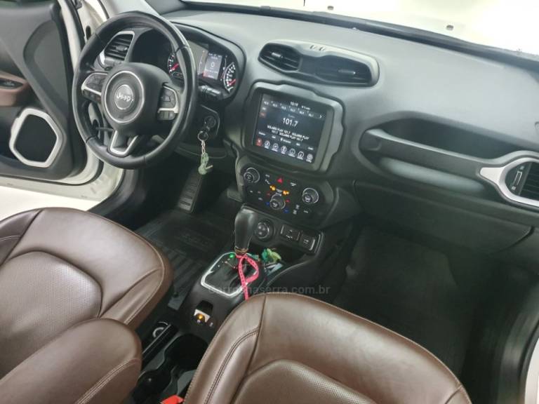 JEEP - RENEGADE - 2020/2021 - Branca - R$ 108.900,00