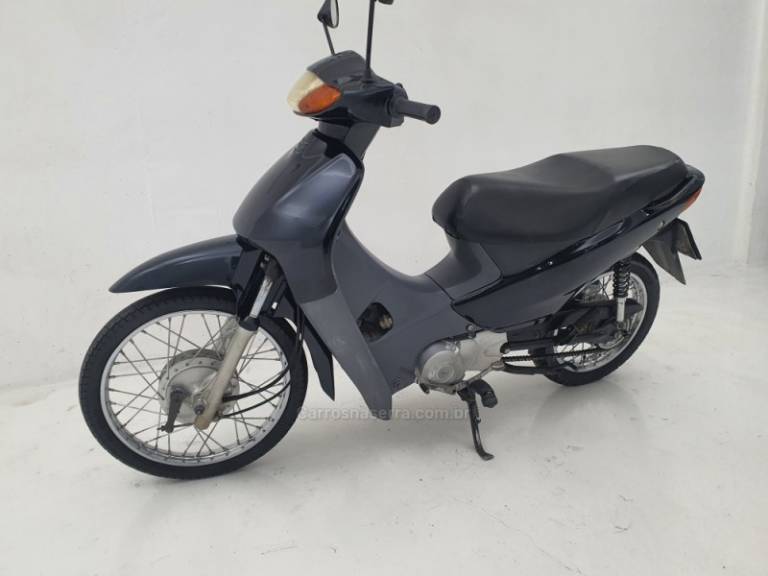 HONDA - BIZ 100 - 2003/2004 - Azul - R$ 5.900,00