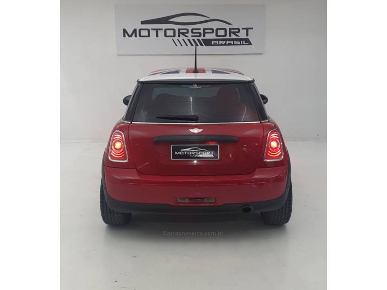 MINI - COOPER - 2011/2012 - Vermelha - R$ 69.900,00