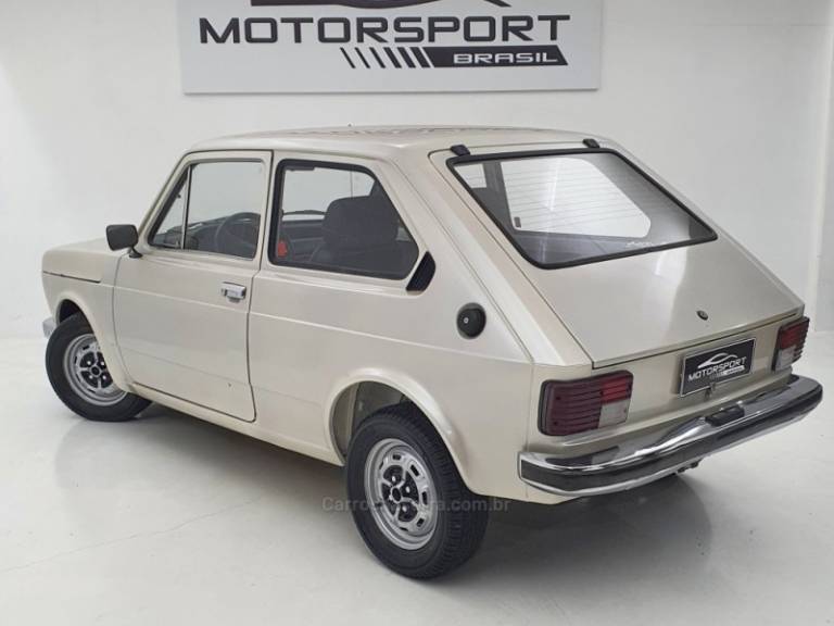 FIAT - 147 - 1979/1979 - Branca - R$ 25.000,00