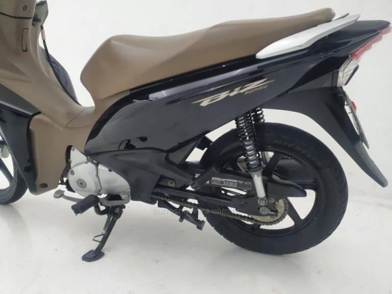 HONDA - BIZ 125 - 2018/2018 - Preta - Sob Consulta